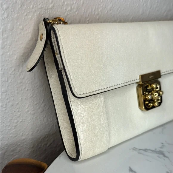 Chloe Marble White Long Leather Wallet Clutch with Twist Lock Hardware - Picture 4 of 12